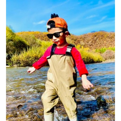 赶海装备儿童玩水服涉水防水裤幼儿园沙滩摸鱼背带连体雨鞋下水裤图5