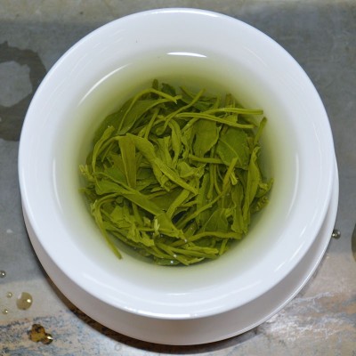 2024绿茶新茶龙井43号香茶高山云雾茶浓香型炒青耐泡茶叶 散装批发图2