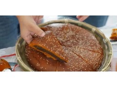 别再只买鲜花饼了，这些伴手礼同样饱含“昆明味儿”→