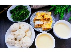 年龄越大，越要多吃肉？没错！2种肉尤其要多吃，或离长寿更近