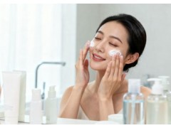 别过度折腾皮肤！“深层清洁” 并非健康必需