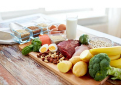 老年人要是有营养不良的情况，那这5种营养，60岁以后的人要补！