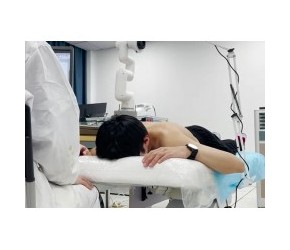 中医智能理疗机器人演示视频