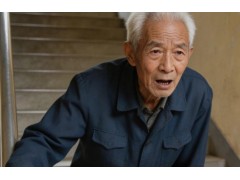 气短不是小问题，若走路时反复出现，心肺情况都要查