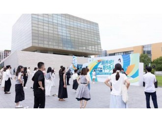 入伏送健康 “青”心有约健康养生活动获职场人点赞